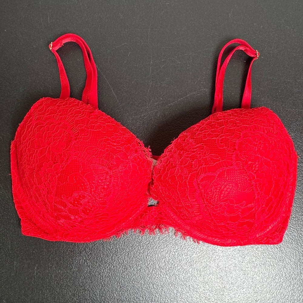 Victoria's Secret Dream Angels Red Lace Push-Up Bra 32DD 402665-KK4